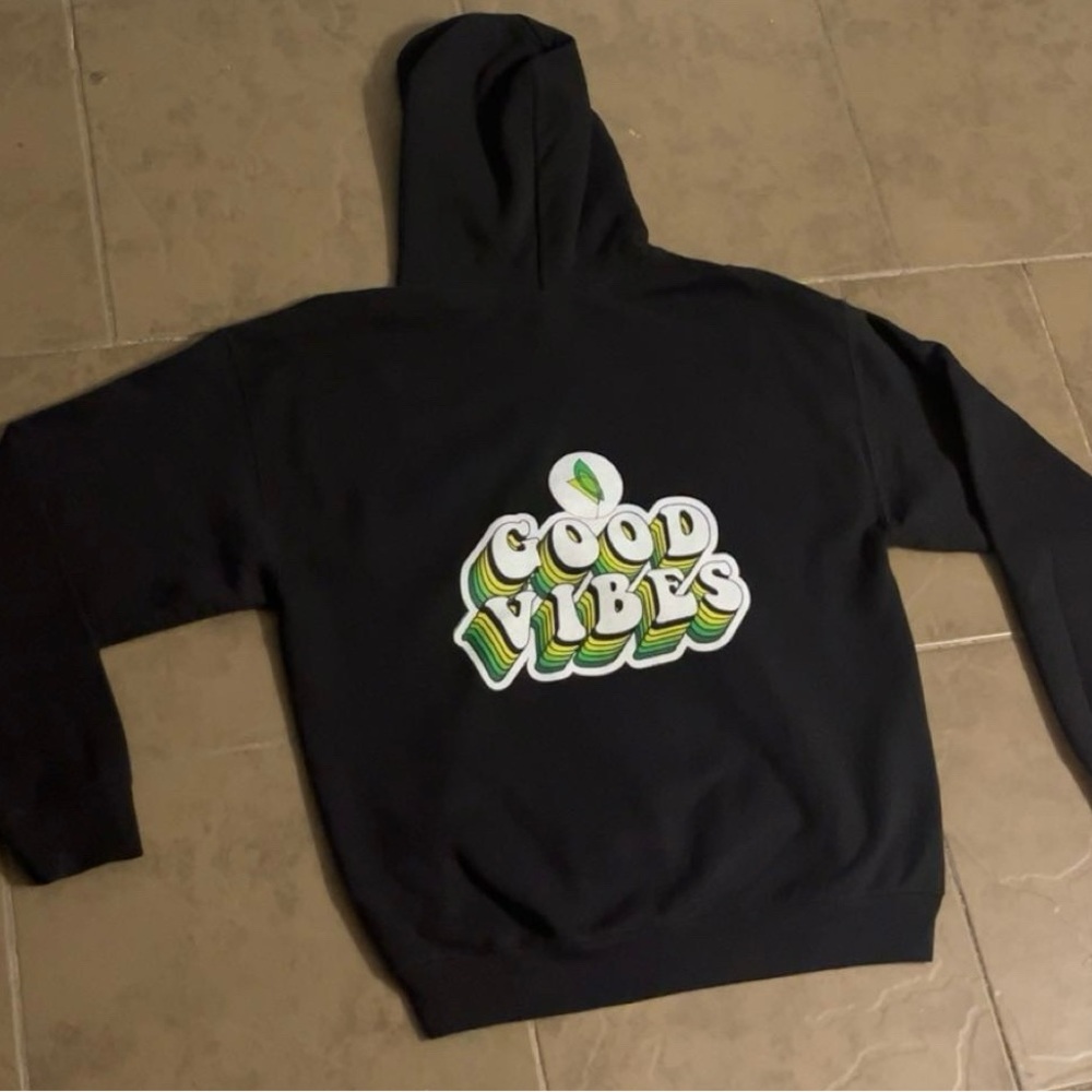 Good Vibes stem Black Hoodie Gildan size men’s large